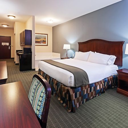 Holiday Inn Express Hotel & Suites Henderson - Traffic Star By Ihg Exterior foto