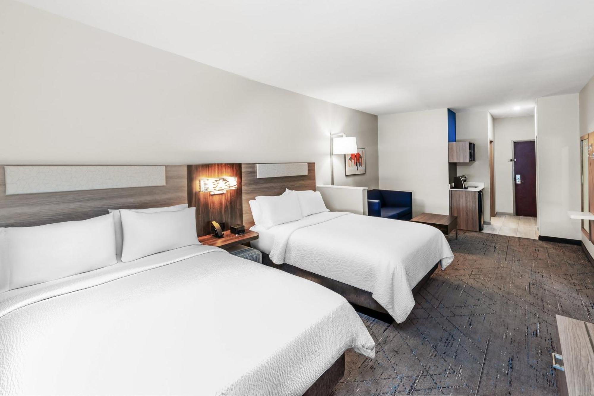 Holiday Inn Express Hotel & Suites Henderson - Traffic Star By Ihg Exterior foto