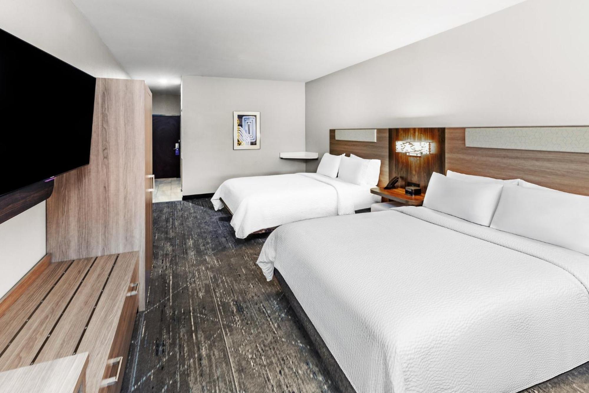 Holiday Inn Express Hotel & Suites Henderson - Traffic Star By Ihg Exterior foto